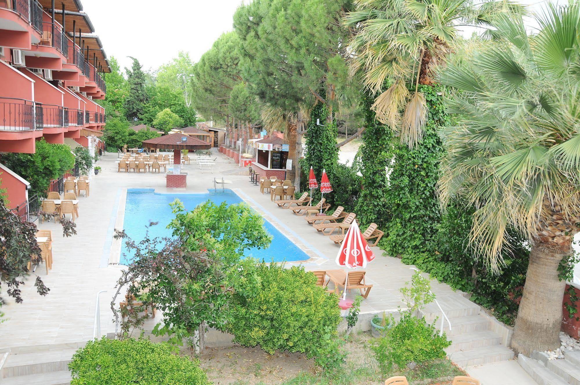 Oskar Thermal Hotel ปามุคคาเล ภายนอก รูปภาพ